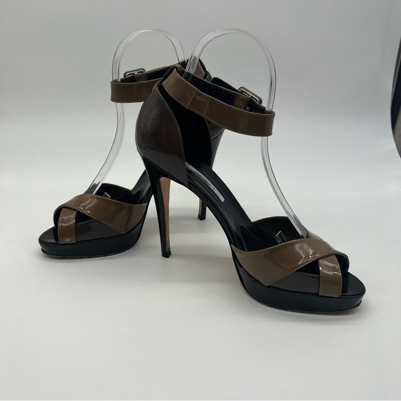 Brian Atwood Peep Toe Platform Heels Brown Patent Leather Sz 8 Sexy - Picture 6 of 13